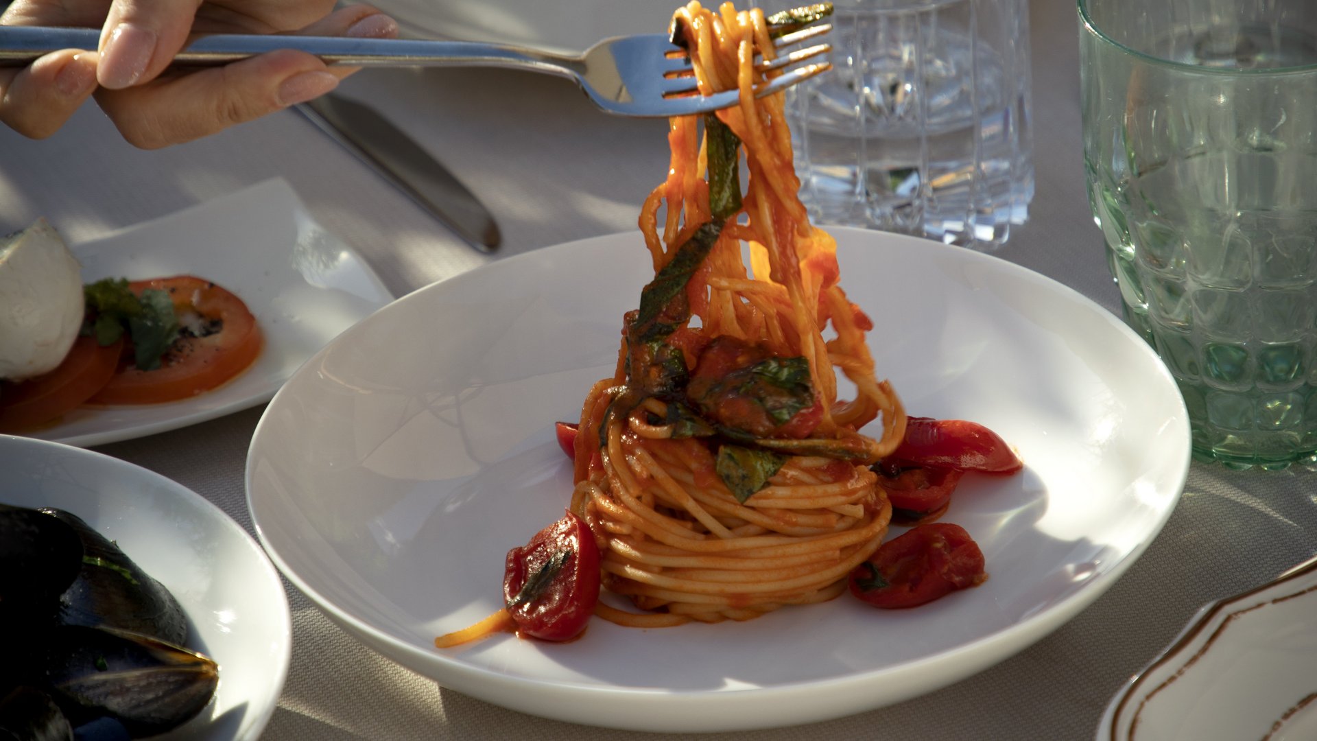 Bozen: Hotel mit Pool gesucht? Bozen: Hotel mit Pool gesucht?